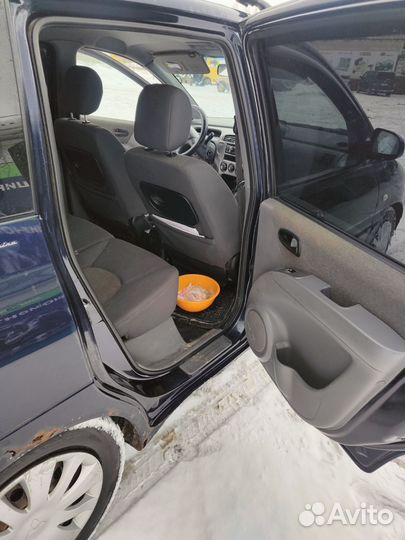 Hyundai Matrix 1.8 МТ, 2005, 326 000 км