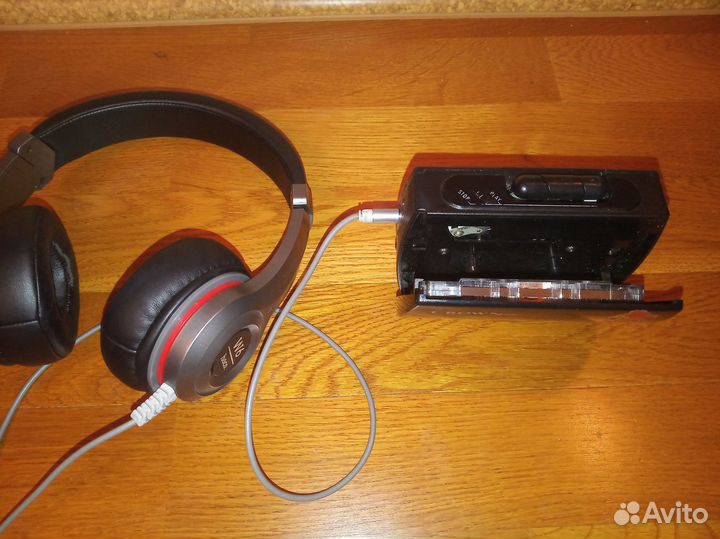 Кассетный плеер CrownJapan