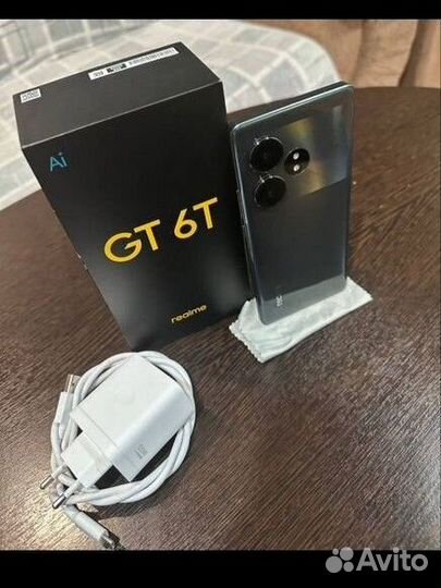 realme GT 6T, 8/256 ГБ