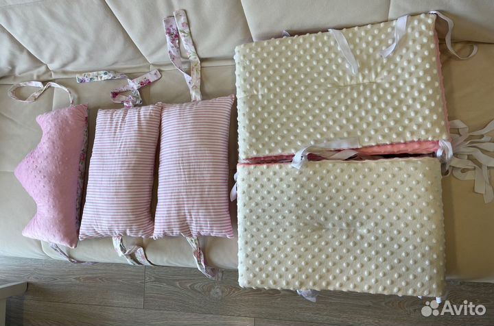 Мягкие бортики для детской кроватки