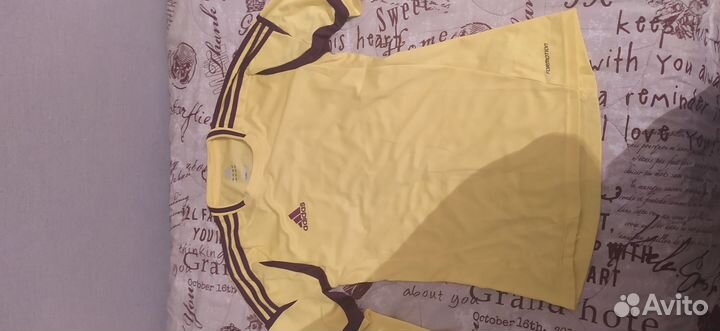 Футбольная форма + бутсы