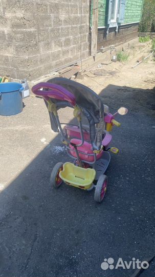 Детский велосипед трехколесный с ручкой