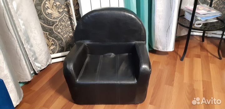 Детское кресло