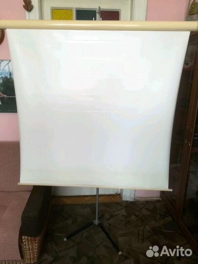 Экран навесной