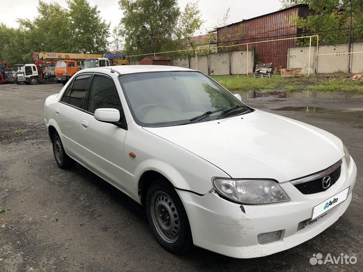 Mazda Familia, 2002