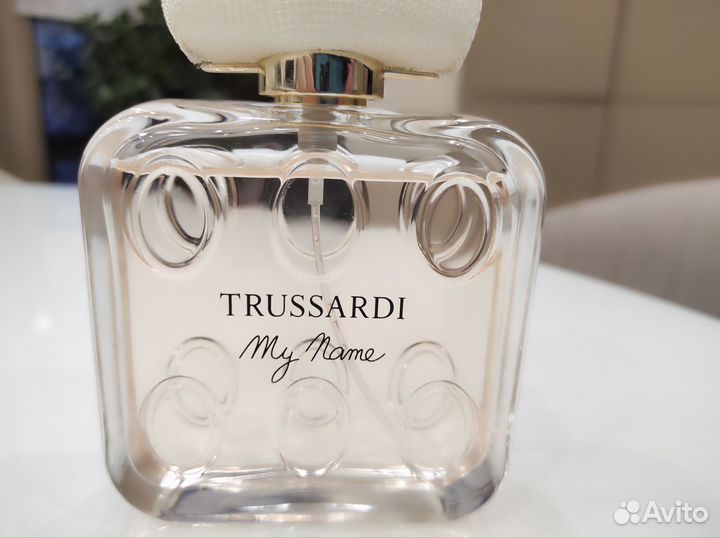 Парфюмерная вода trussardi