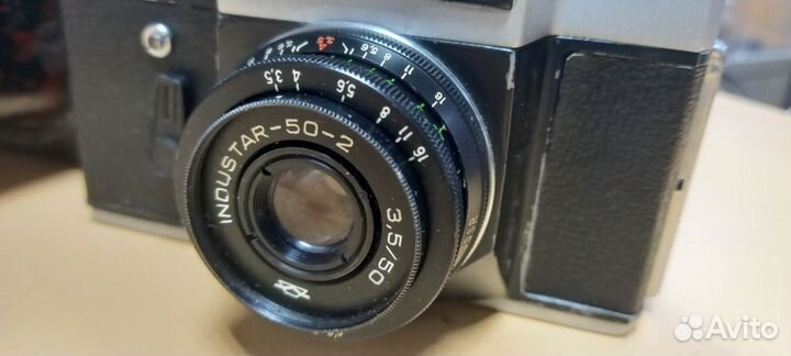 Фотоаппарат Зенит Е + объектив Industar-50-2