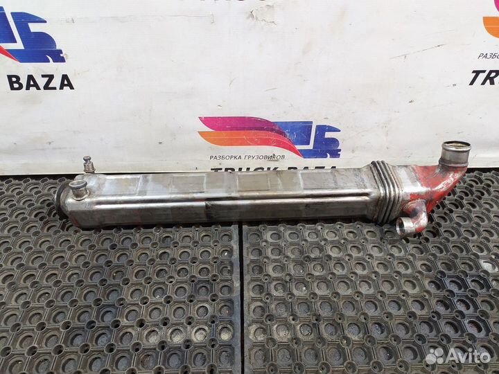 Патрубок системы EGR Volvo VNL