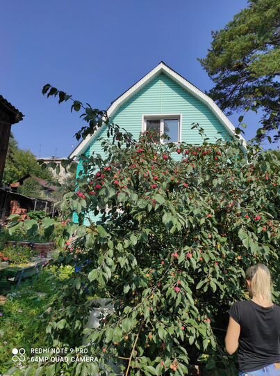 Дом 210 м² на участке 6 сот.