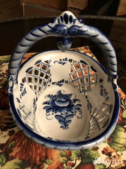 Конфетница «корзинка» Гжель