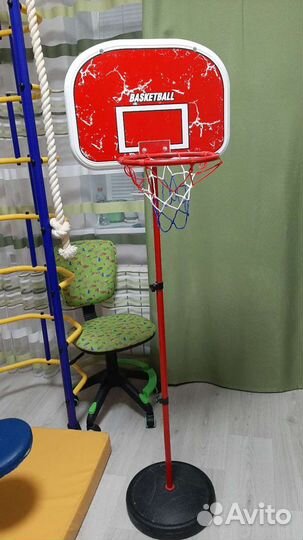 Баскетбольное кольцо