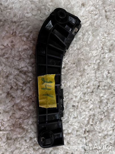 Направляющая переднего бампера для Toyota Camry V4