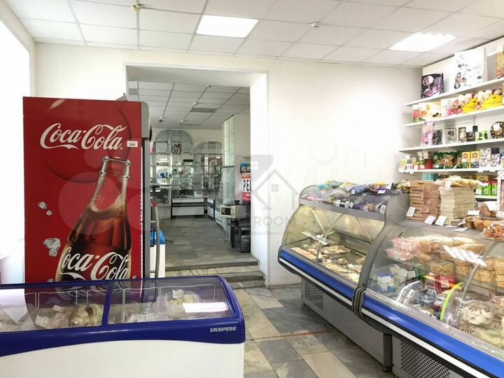 Сдается помещение с большим пешеходным и автомобил