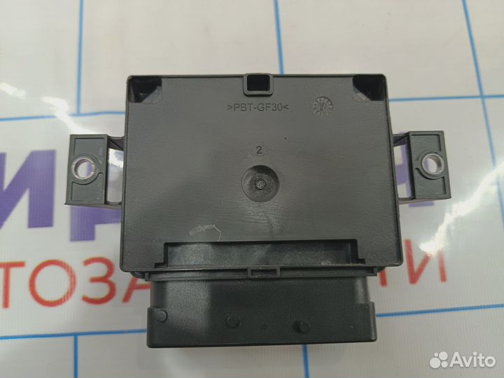 Блок управления стояночным тормозом Mercedes-Benz CLA 200 (C117) 2469004512