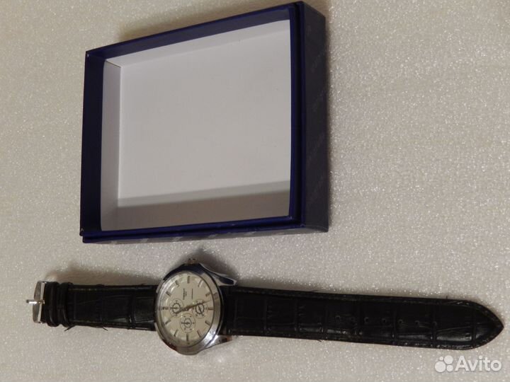 Наручные мужские часы tssot 1853