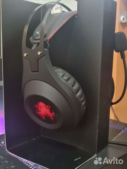 Новые наушники Storm Pro