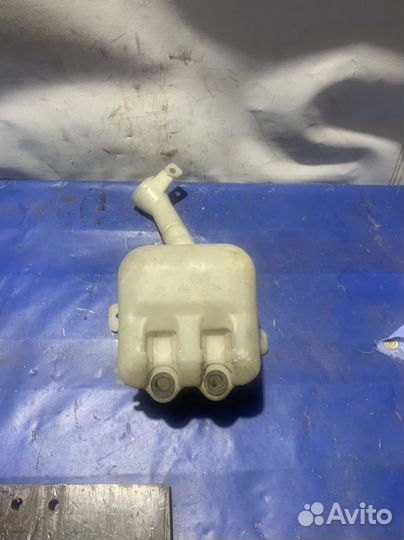 Бачок омывателя honda fit gd1