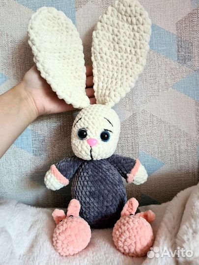 Плюшевый заяц