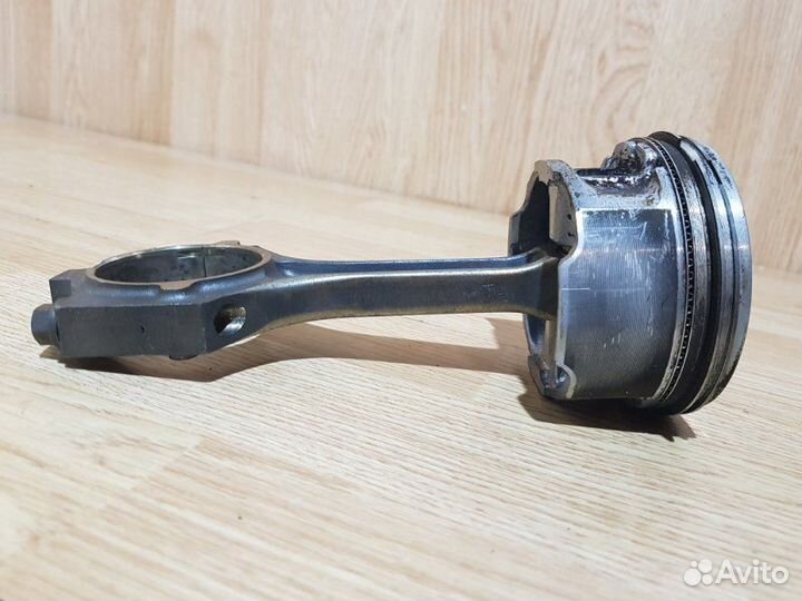 Поршень с шатуном Jaguar X-Type X400 AJ30 2003