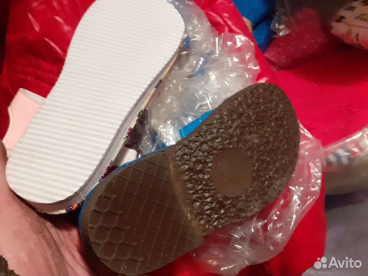 Пакет с детской одеждой