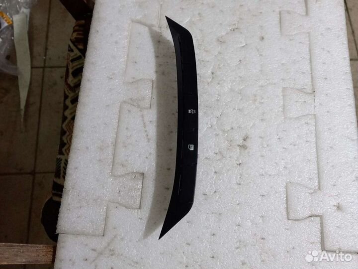 Кнопка есп,и блокировки дверей LADA Vesta