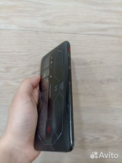 Nubia Red Magic 6S Pro, 16/256 ГБ
