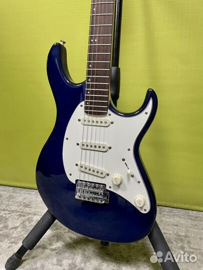 Электрогитара Cort с комбиком