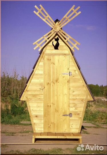 Дачный туалет с кошкой NNS