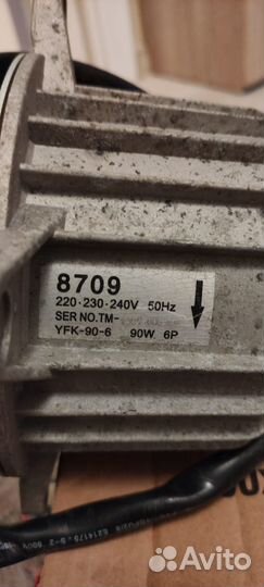 Двигатель Мотор Daikin 8709 YFK-90-6, 90 Вт