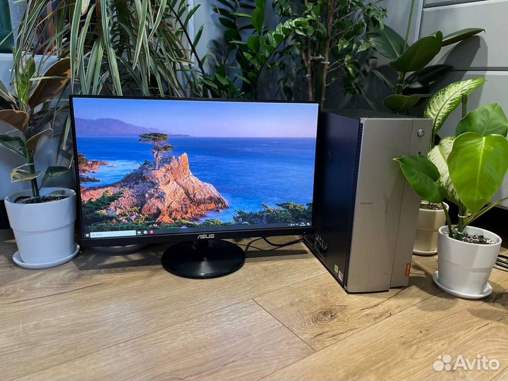 Фирменный Lenovo