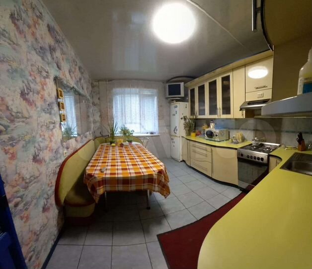 2-к. квартира, 77 м², 3/5 эт.