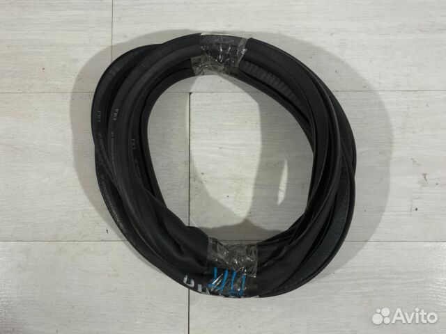 Уплотнитель двери передний правый opel astra J 1.6 ат хетчбек