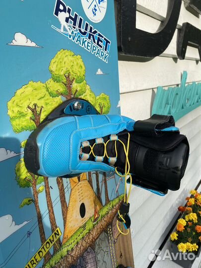 Вейкборд Slingshot Shredtown