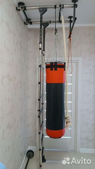 Шведская стенка с турником