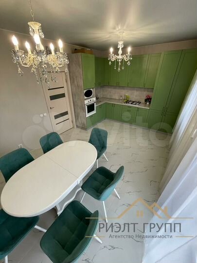 Коттедж 105,2 м² на участке 4 сот.