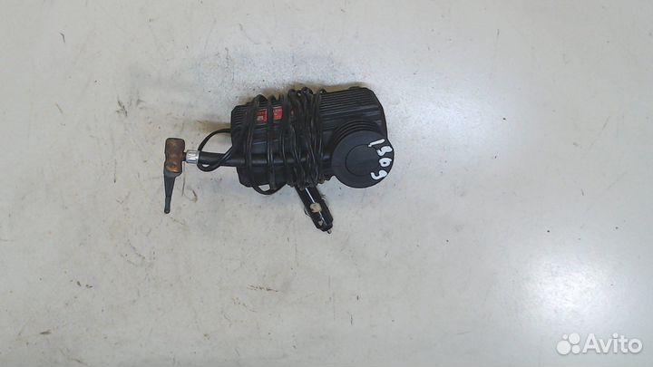 Компрессор подкачки шин Nissan Micra K12E, 2004