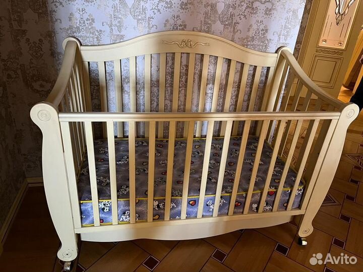 Кровать детская