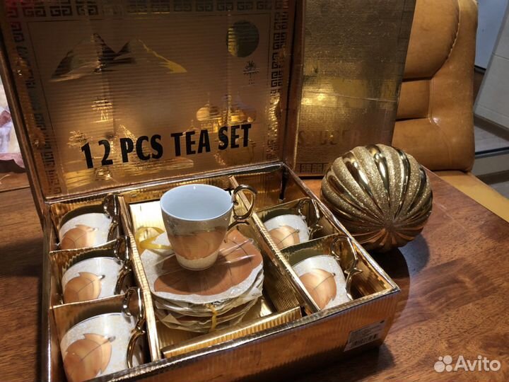Изящный Чайный сервис на 6 пер. Новый