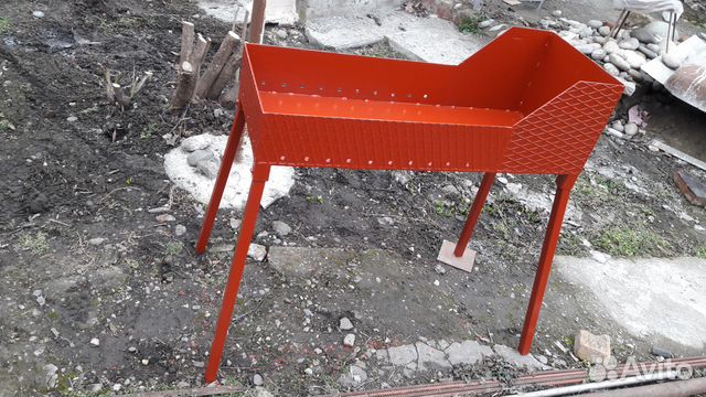 Мангал на съёмных ножках