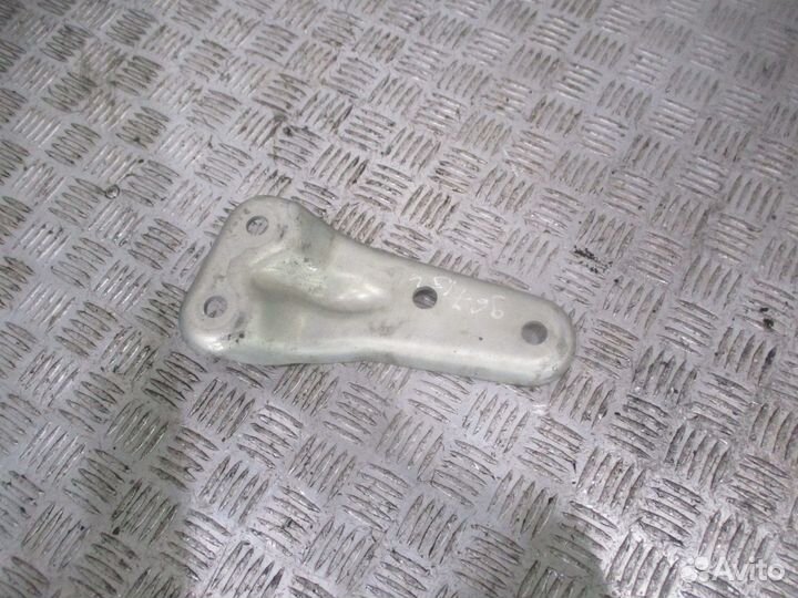 Кронштейн кабины Mercedes-Benz A9603170845