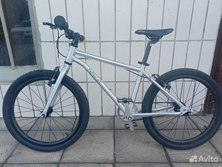 Детский велосипед Jetcat race PRO 20