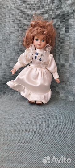 Винтажная Фарфоровая кукла