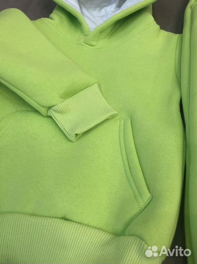 Спортивный десткий костюм на флисе