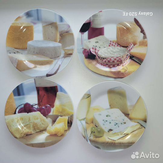 Набор десертных тарелок