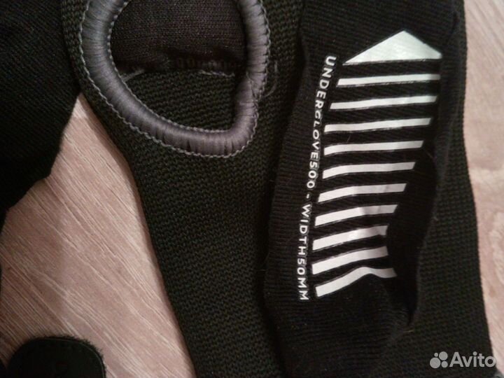 Боксерские перчатки Demix 10-oz