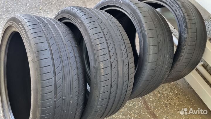 Continental ContiSportContact 5 225/40 R19 и 255/35 R19 93Y