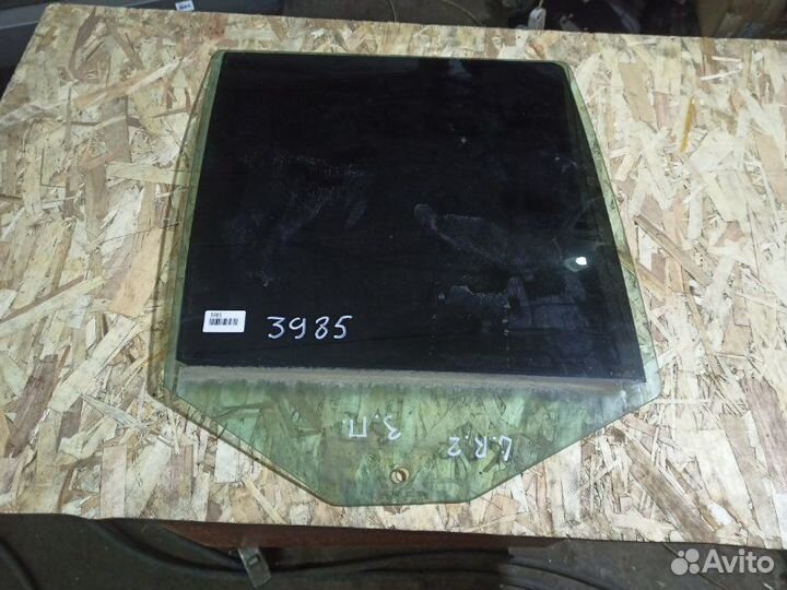 Стекло двери заднее правое Land Rover Freelander 2