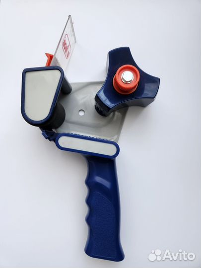 Пистолет для ценников и для скотча