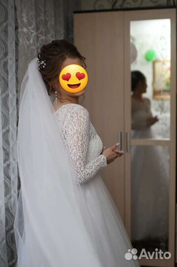 Свадебное платье