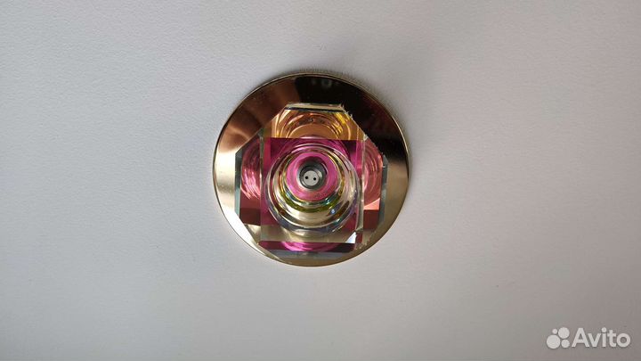 Светильник встраиваемый